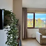 Snow Home2host