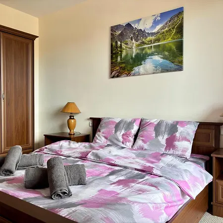 Snow Home2host Apartmán *