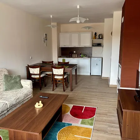 Διαμέρισμα Snow Home2host